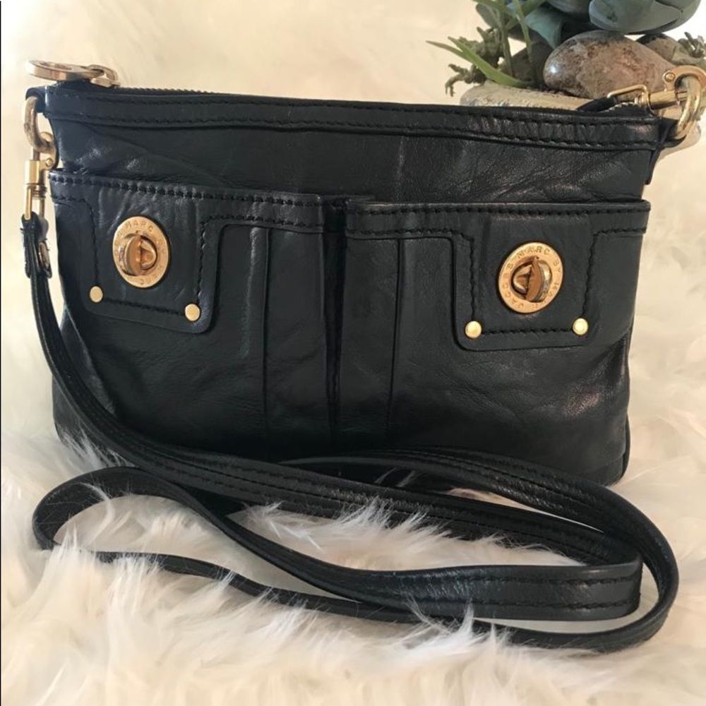 Black leather w/gold accent Marc Jacobs crossbody 